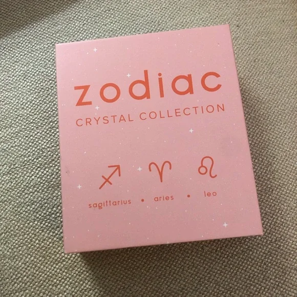 Zodiac Crystal Collection - Picture 2 of 5